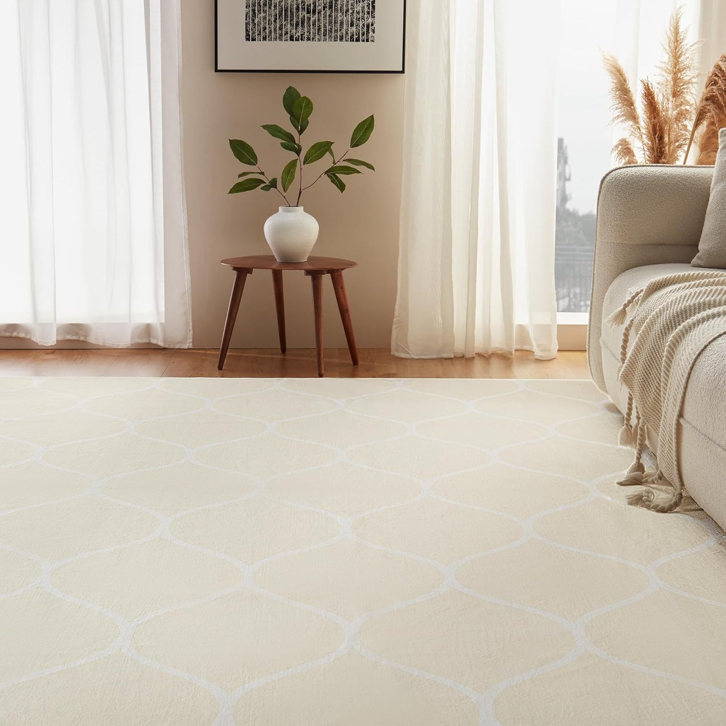 Amazon Basics Thin Indoor Area Rug, Geometric Printed Washable Home Decor Carpet for Living Room Bedroom, 6' W × 9' L, Beige Geometric
